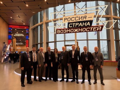 В «Сенеже» стартовал форум «Большие решения малой родины»