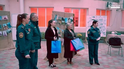 В Беслане открылась благотворительная фотовыставка Дзерассы Боговой