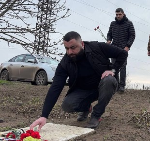 Строители из Северной Осетии почтили память героев