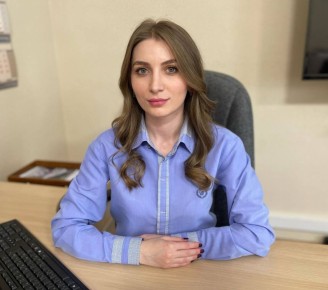 С Днем рождения!. Сегодня свой праздник отмечает наша прекрасная коллега — Демурова Мадина Асланбекова, ведущий советник Информационного центра Избирательной комиссии РСО-Алания! Дорогая Мадина Асланбековна! От всей команды...