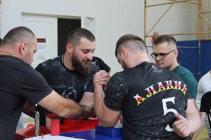 Девять ветеранов СВО из Северной Осетии обеспечили техническими средствами реабилитации благодаря фонду «Защитники Отечества»