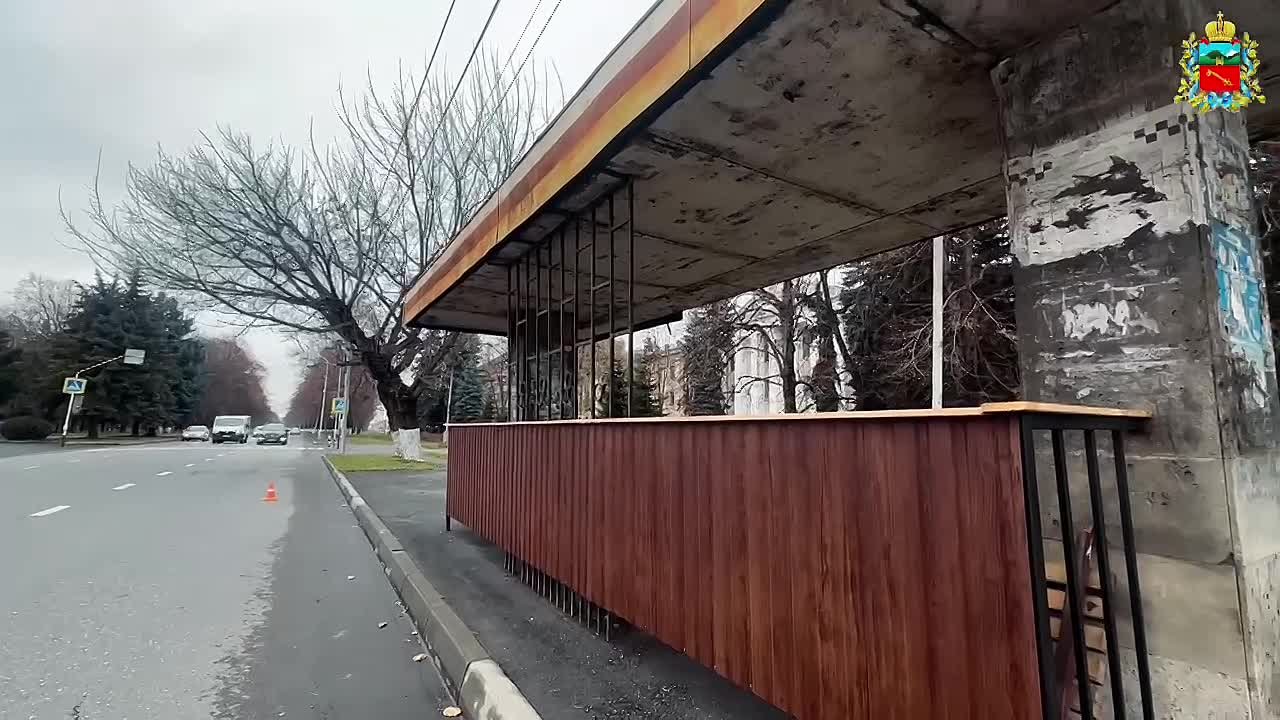 Во Владикавказе благоустроили трамвайную остановку на пересечении ул. Иристонской и пер. Транспортного