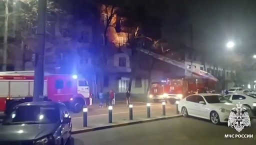 Огнеборцы спасли 14 человек на пожаре во Владикавказе
