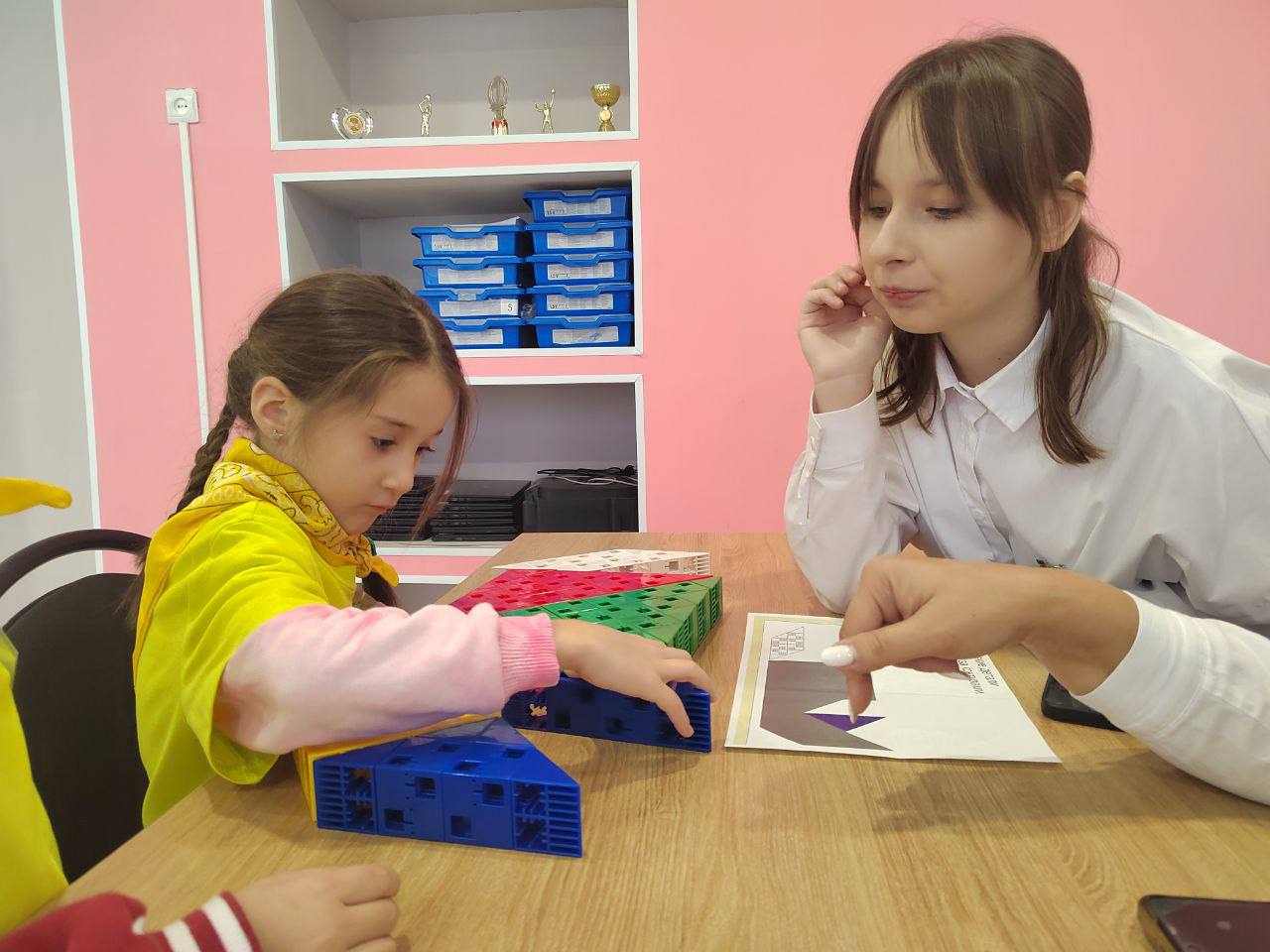 Во Владикавказе состоялась первая IT-олимпиада для детей от 6 до 9 лет Во Владикавказе состоялась первая IT-олимпиада для детей от 6 до 9 лет