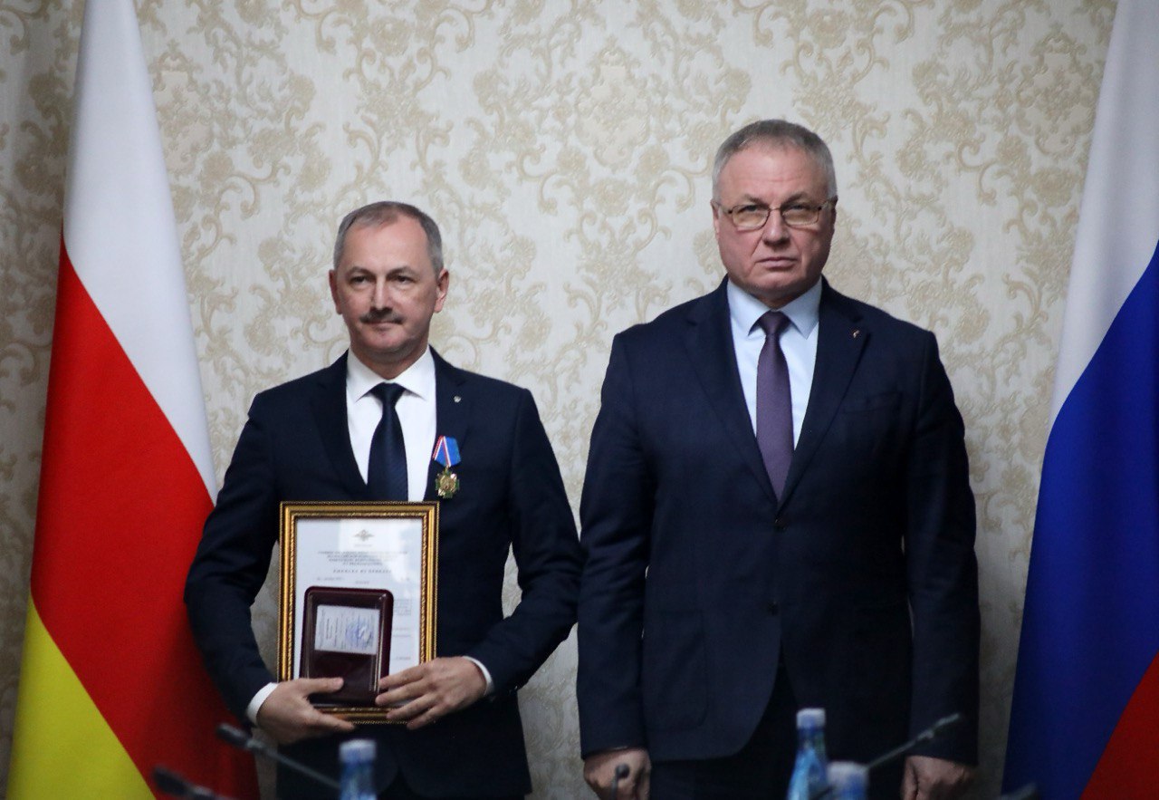 МВД Северной и Южной Осетии подвели итоги работы двустороннего комитета и определили стратегические направления взаимодействия на 2026 год МВД Северной и Южной Осетии подвели итоги работы двустороннего комитета и определили стратегические направления взаимодействия на 2026 год