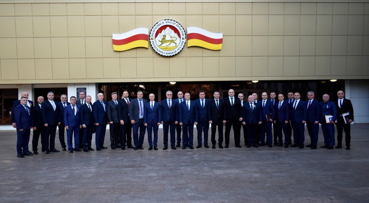 МВД Северной и Южной Осетии подвели итоги работы двустороннего комитета и определили стратегические направления взаимодействия на 2026 год МВД Северной и Южной Осетии подвели итоги работы двустороннего комитета и определили стратегические направления взаимодействия на 2026 год