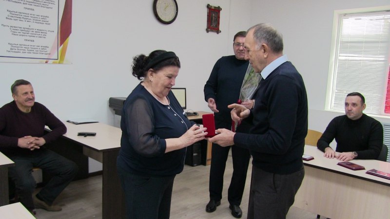 В Северной Осетии ряд ветеранов и действующих сотрудников удостоены медалей Общероссийской общественной организации ветеранов органов внутренних дел В Северной Осетии ряд ветеранов и действующих сотрудников удостоены медалей Общероссийской общественной организации ветеранов органов внутренних дел