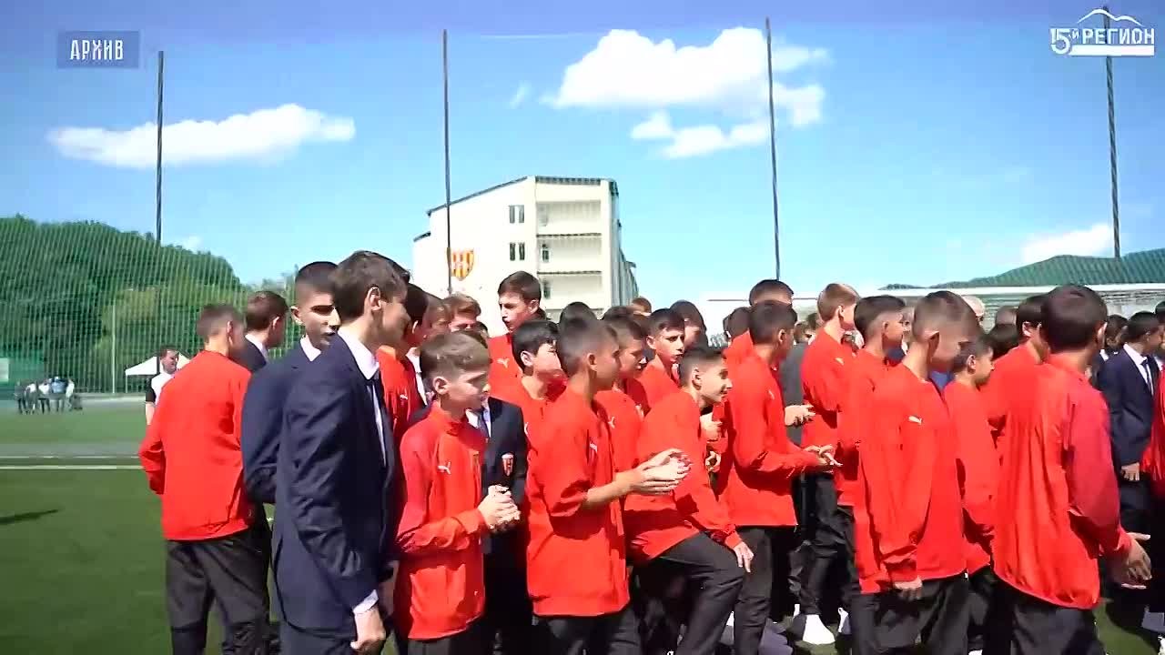 Матч поколений. В академии «Алания» сегодня был настоящий праздник футбола