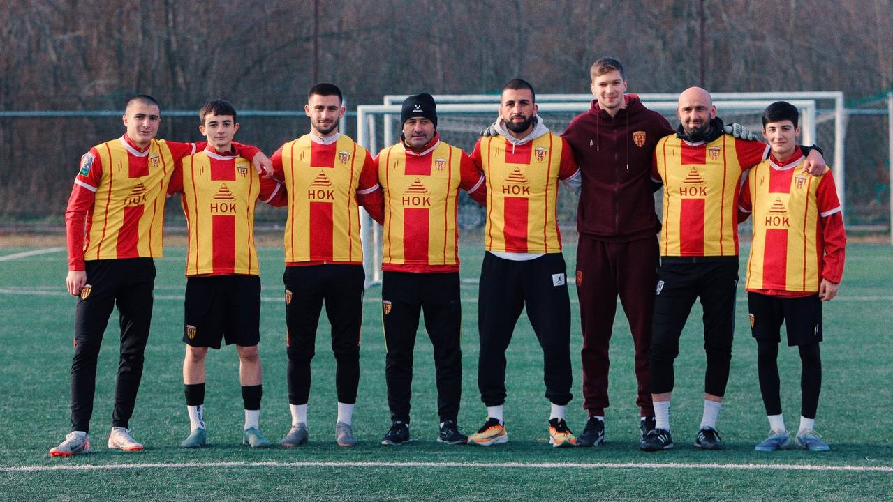 Сегодня в академии футбола «Алания» прошло мероприятие, посвящённое Дню российского футбола Сегодня в академии футбола «Алания» прошло мероприятие, посвящённое Дню российского футбола