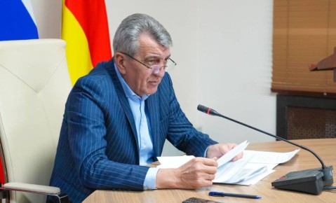 Глава РСО – Алания Сергей Меняйло провел заседание республиканской Комиссии по предупреждению и ликвидации чрезвычайных ситуаций и обеспечению пожарной безопасности