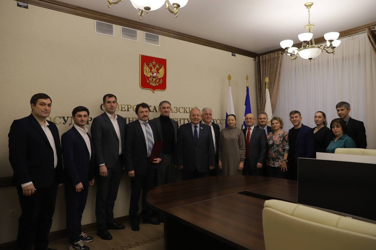 С рабочим визитом посетил Кабардино-Балкарскую Республику С рабочим визитом посетил Кабардино-Балкарскую Республику