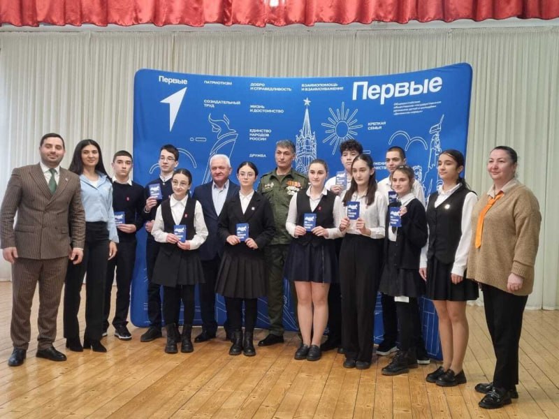 Представитель Общественного совета принял участие в церемонии вручения первых паспортов юным жителям Алагирского района Северной Осетии