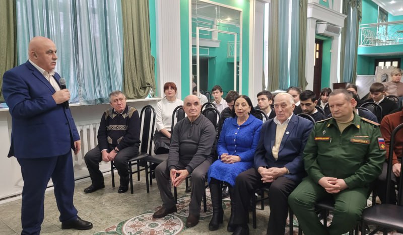 В Северной Осетии ветераны ОВД и общественники Правобережного района приняли участие в мероприятии, посвященном защитникам Родины В Северной Осетии ветераны ОВД и общественники Правобережного района приняли участие в мероприятии, посвященном защитникам Родины