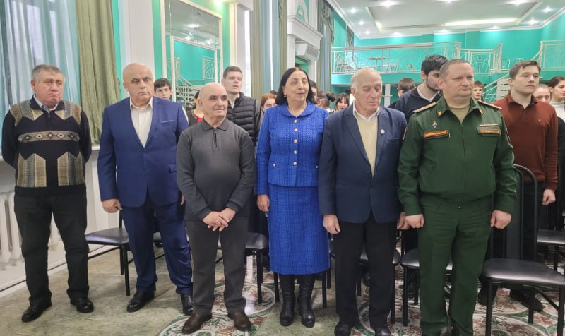 В Северной Осетии ветераны ОВД и общественники Правобережного района приняли участие в мероприятии, посвященном защитникам Родины В Северной Осетии ветераны ОВД и общественники Правобережного района приняли участие в мероприятии, посвященном защитникам Родины