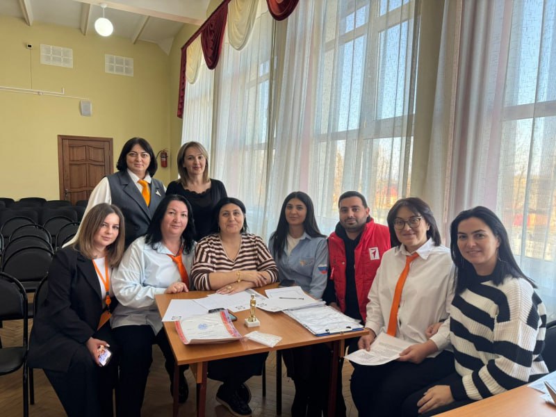 Общественник при ОМВД Алагирского района Северной Осетии стал одним из организаторов интеллектуальной игры, приуроченной ко Дню Конституции Общественник при ОМВД Алагирского района Северной Осетии стал одним из организаторов интеллектуальной игры, приуроченной ко Дню Конституции