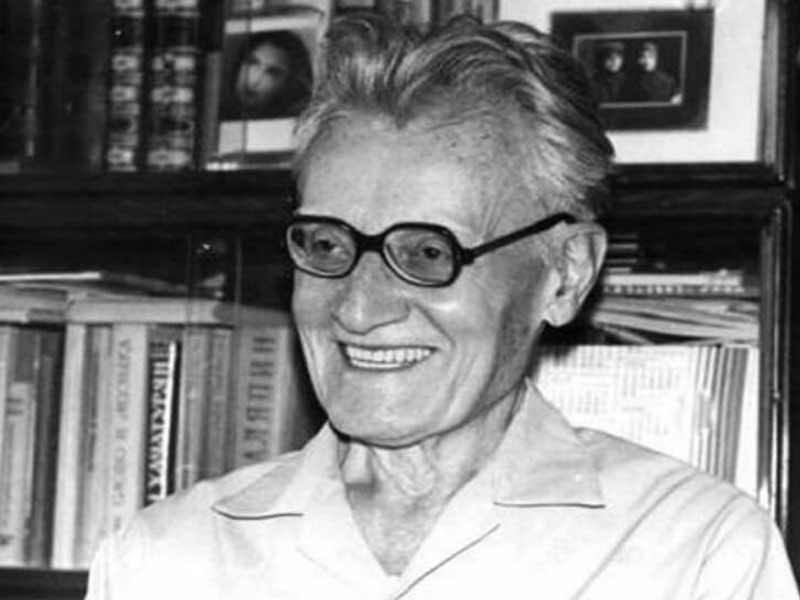 ИЗ СВЕЖЕГО НОМЕРА. Наш дорогой Васо Нынешний год – год 125-летия со дня рождениянашей большой национальной гордости Василия Ивановича АБАЕВА