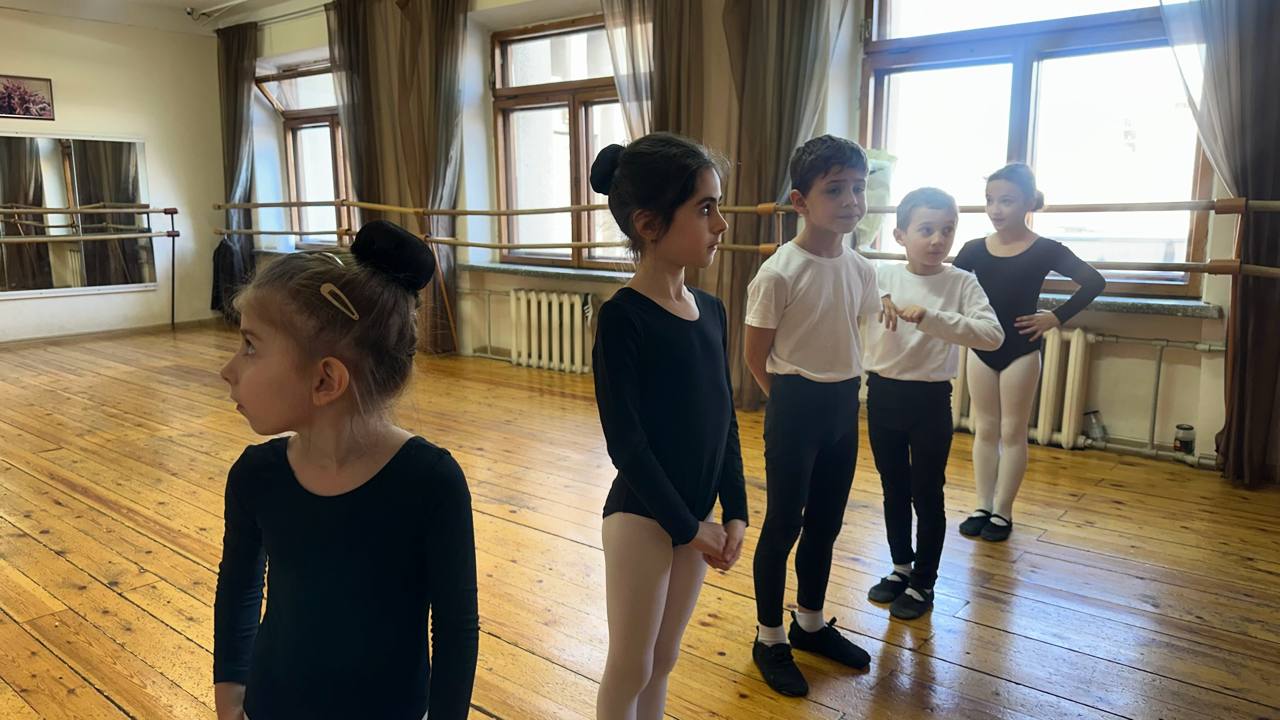 Министр культуры РСО-Алания посетил Республиканский лицей искусств Министр культуры РСО-Алания посетил Республиканский лицей искусств