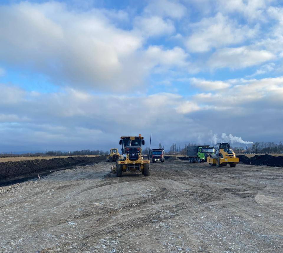 В 2026 году в Северной Осетии будут продолжены работы по строительству «Обхода станицы Архонская» В 2026 году в Северной Осетии будут продолжены работы по строительству «Обхода станицы Архонская»