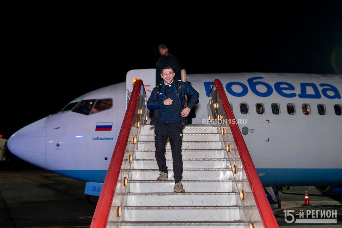 Боец UFC Азамат Бекоев планирует открыть в Северной Осетии зал для занятия смешанными единоборствами (ММА)