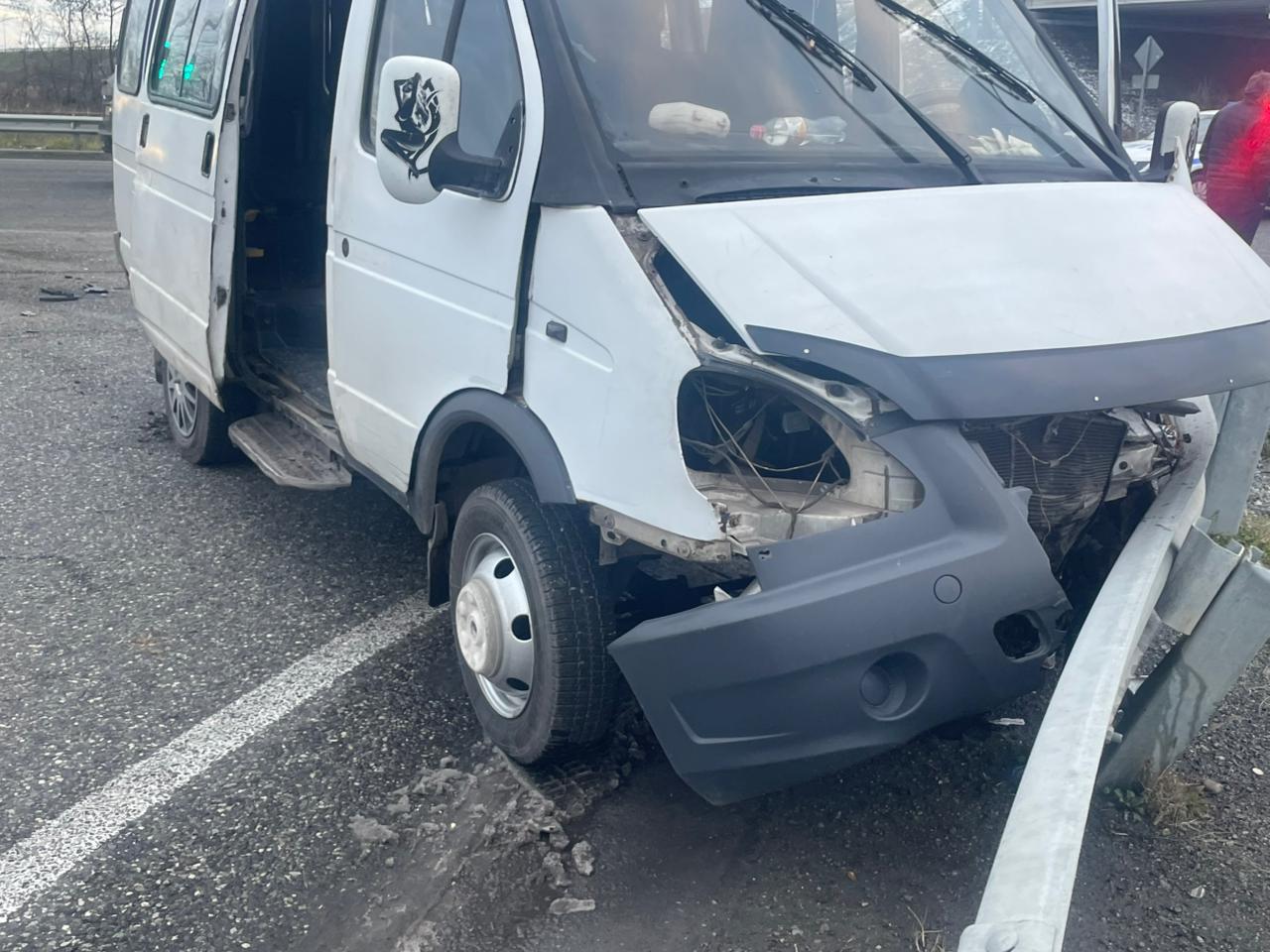 7 человек пострадали в ДТП на въезде во Владикавказ 7 человек пострадали в ДТП на въезде во Владикавказ