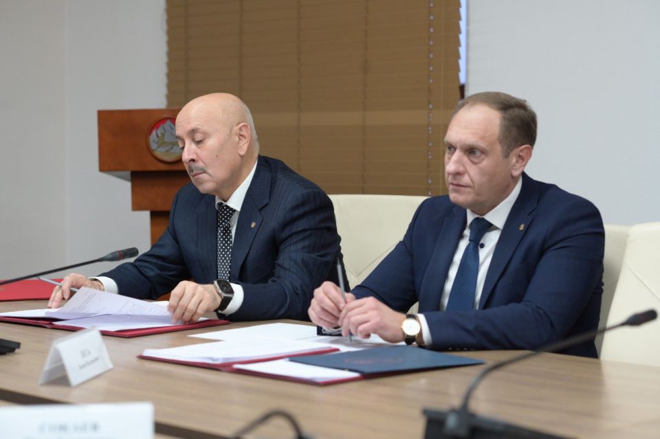 ����� ��� � ������ ������ ������� ������ �������� � ���� ���� ���������� ��������� �������������������� �������� (���) � ������������ ����� ����������