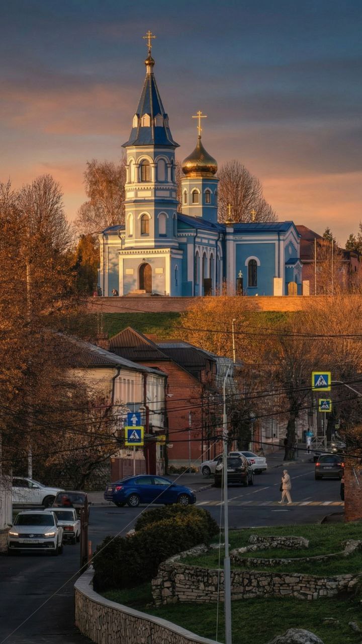 Сегодня воскресенье,на календаре