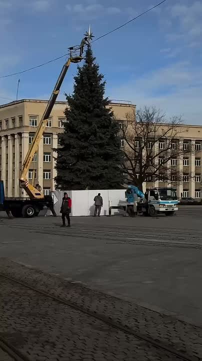 До Нового года осталось 8 дней