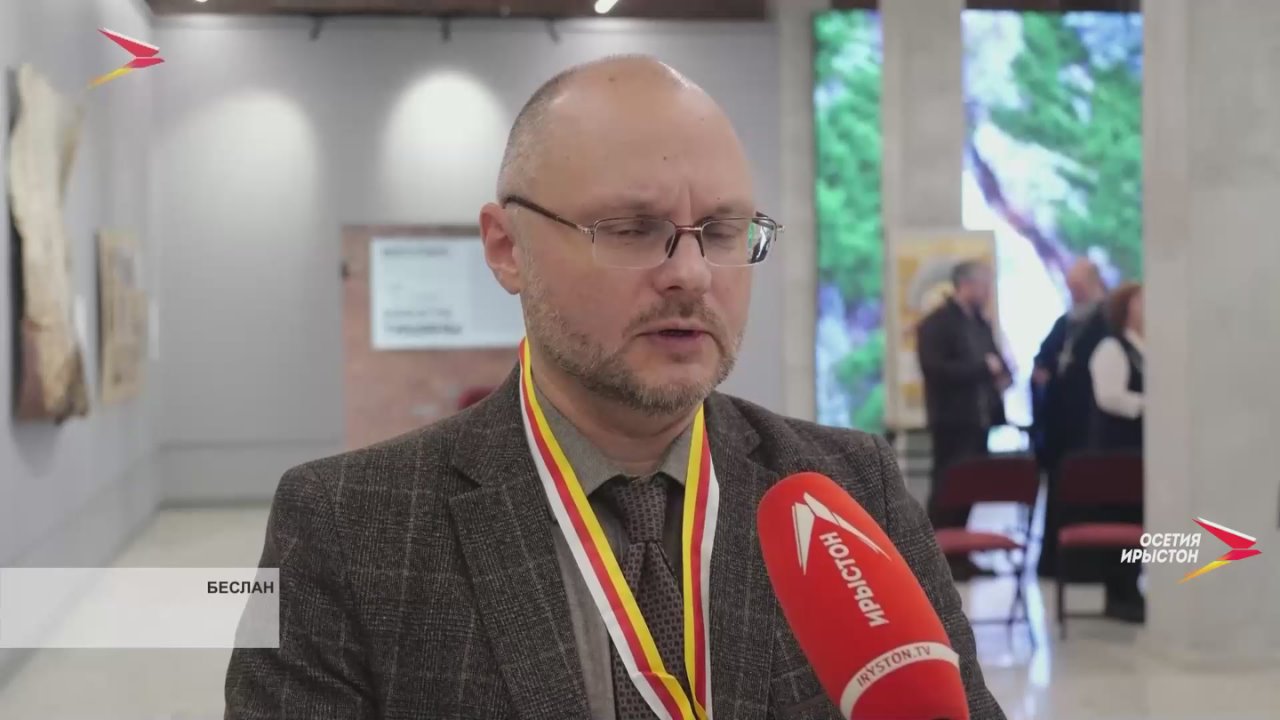 Пензенская делегация передала икону первой школе Беслана