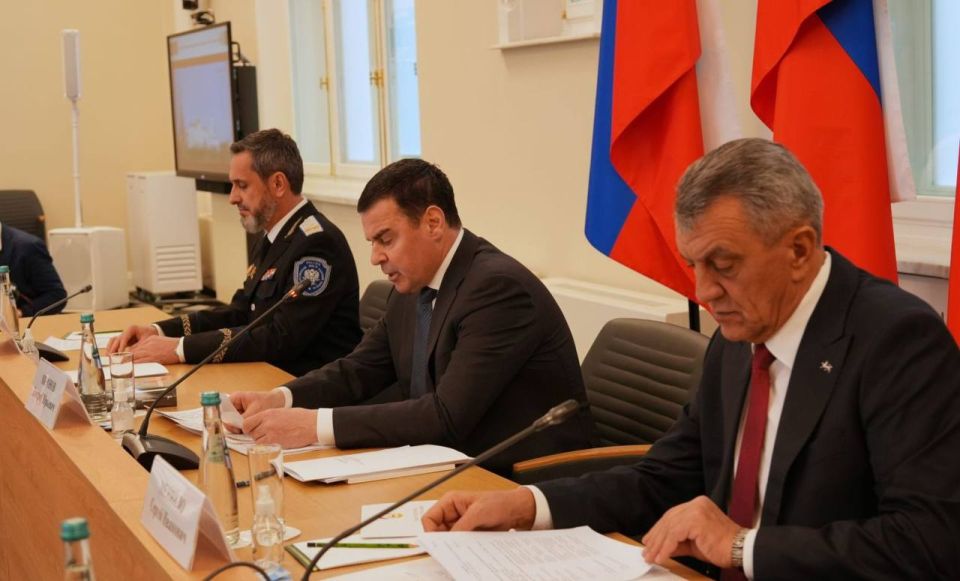 ����� ��� � ������ ������ ������� ������ ������� � ��������� ������ ��� ���������� �� �� ����� ����������, ������� ������ ��� ����������������� ��������� ���������� ���������� ��������� ������� �������� � ������