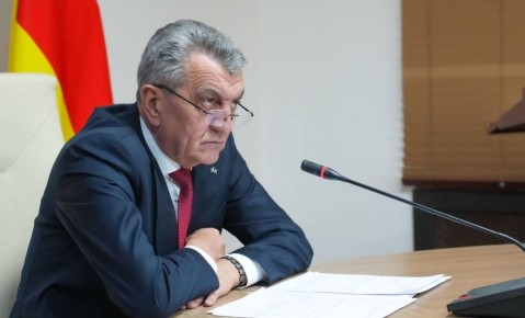 ����� ��� � ������ ������ ������� ������ �������� � ���� ���� ��������� ������ �� �������� ��������������� � �������������� ���������