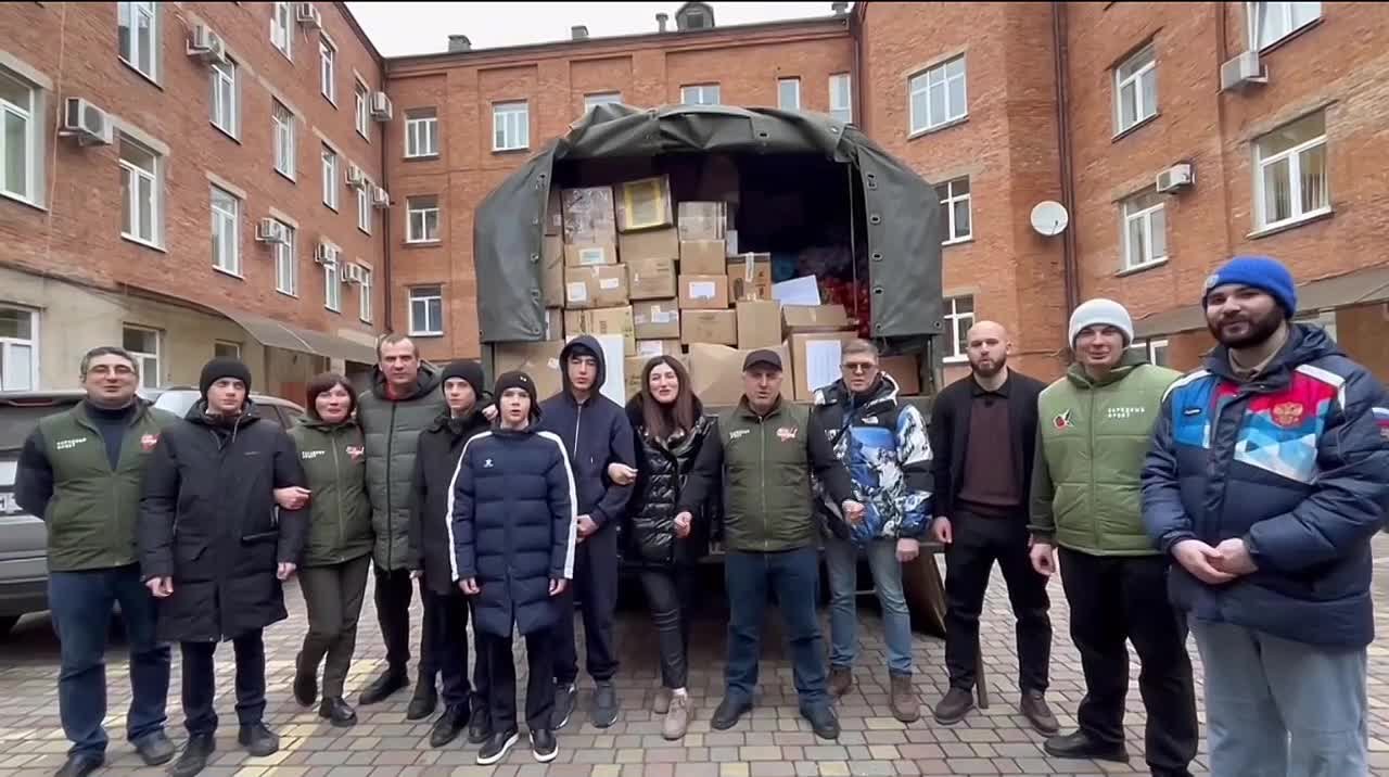 Сергей Меняйло: Активисты Народного фронта отправили новогодний гуманитарный груз в зону проведения специальной военной операции для бойцов нашего диверсионно-разведывательного отряда «Алания»