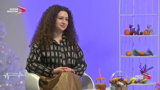 Правильно ли ограждать ребёнка от скоплений людей в праздники?