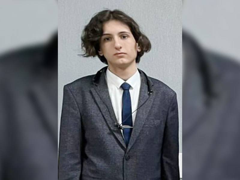 ИЗ СВЕЖЕГО НОМЕРА. . Открывая дверь в науку Недавно ведущие специалисты страны в сфере точных наук заговорили о перспективном молодом ученом из нашей республики