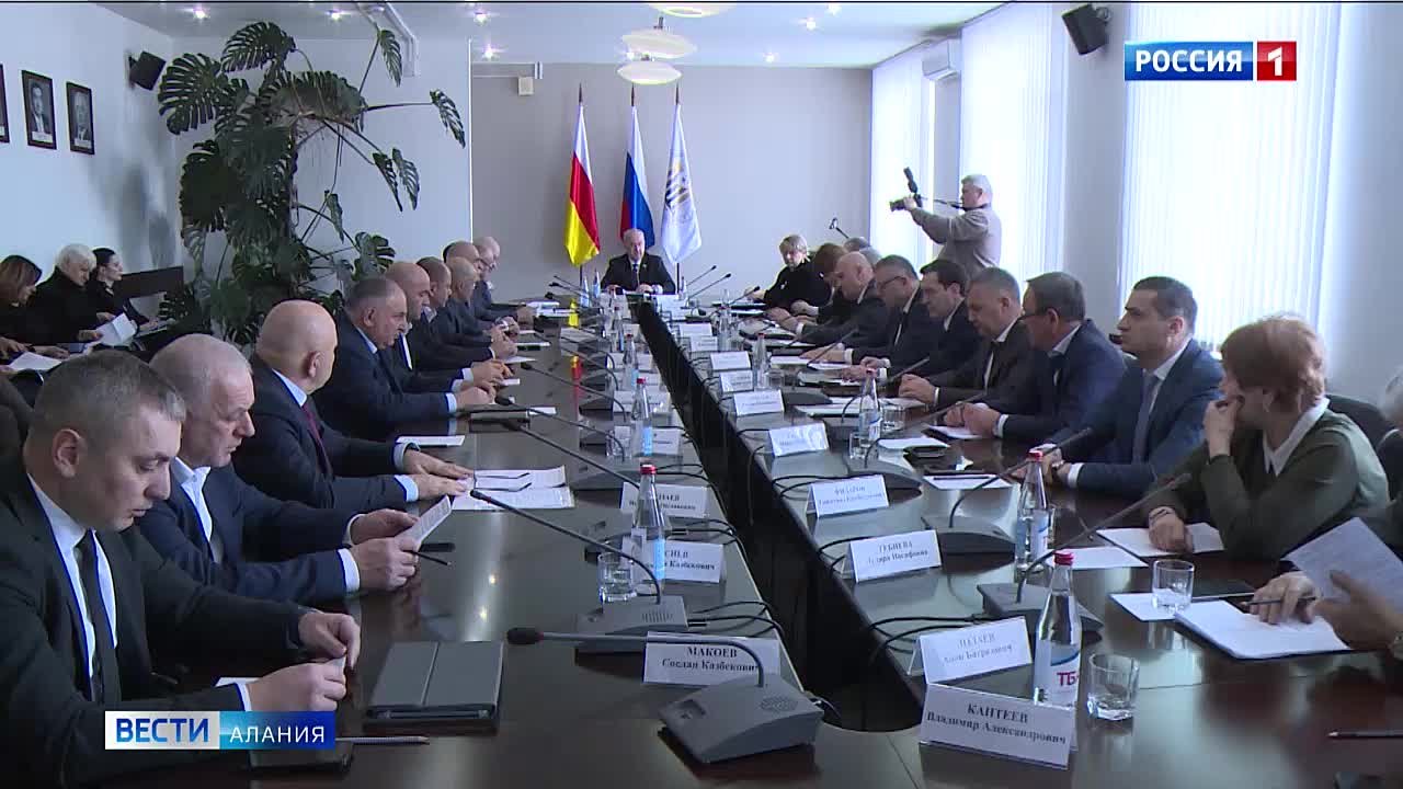 Как найти баланс между защитой природы и развитием экономики?