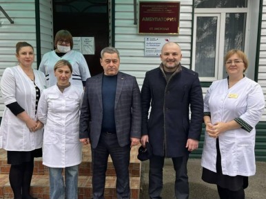 Министр здравоохранения Астан Митциев начал практиковать выезды в ФАПы и амбулатории районов республики