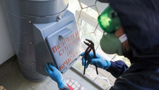 Как закрыть мусоропровод в многоквартирном доме: пошаговое руководство