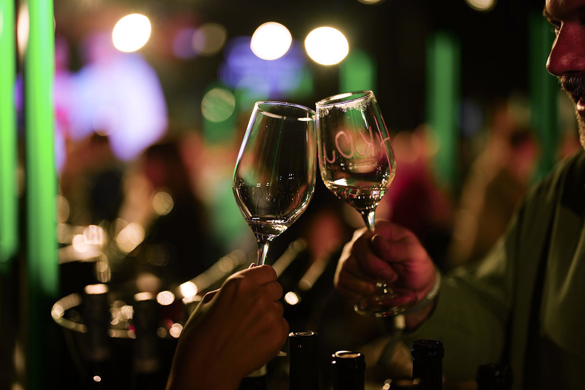 Почему винный салон «Время вина» станет настоящим праздником для любителей вина