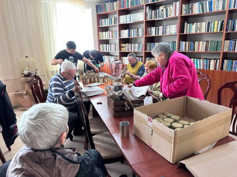 ���������� ����-��������� ������� ��������� ������������� � �������� ������� ����� ��� ������ � ���� ���