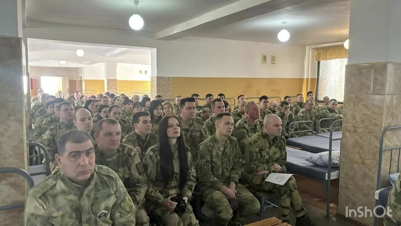 Полицейскими Моздокского района проводится профилактика дорожно-транспортных происшествий среди военнослужащих