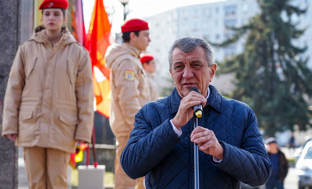 Глава РСО – Алания Сергей Меняйло принял участие в памятном мероприятии, посвященном 37-й годовщине вывода ограниченного контингента советских войск из Афганистана Глава РСО – Алания Сергей Меняйло принял участие в памятном мероприятии, посвященном 37-й годовщине вывода ограниченного контингента советских войск из Афганистана