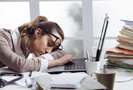 Ненормированный рабочий день: Законные рамки или скрытая эксплуатация?