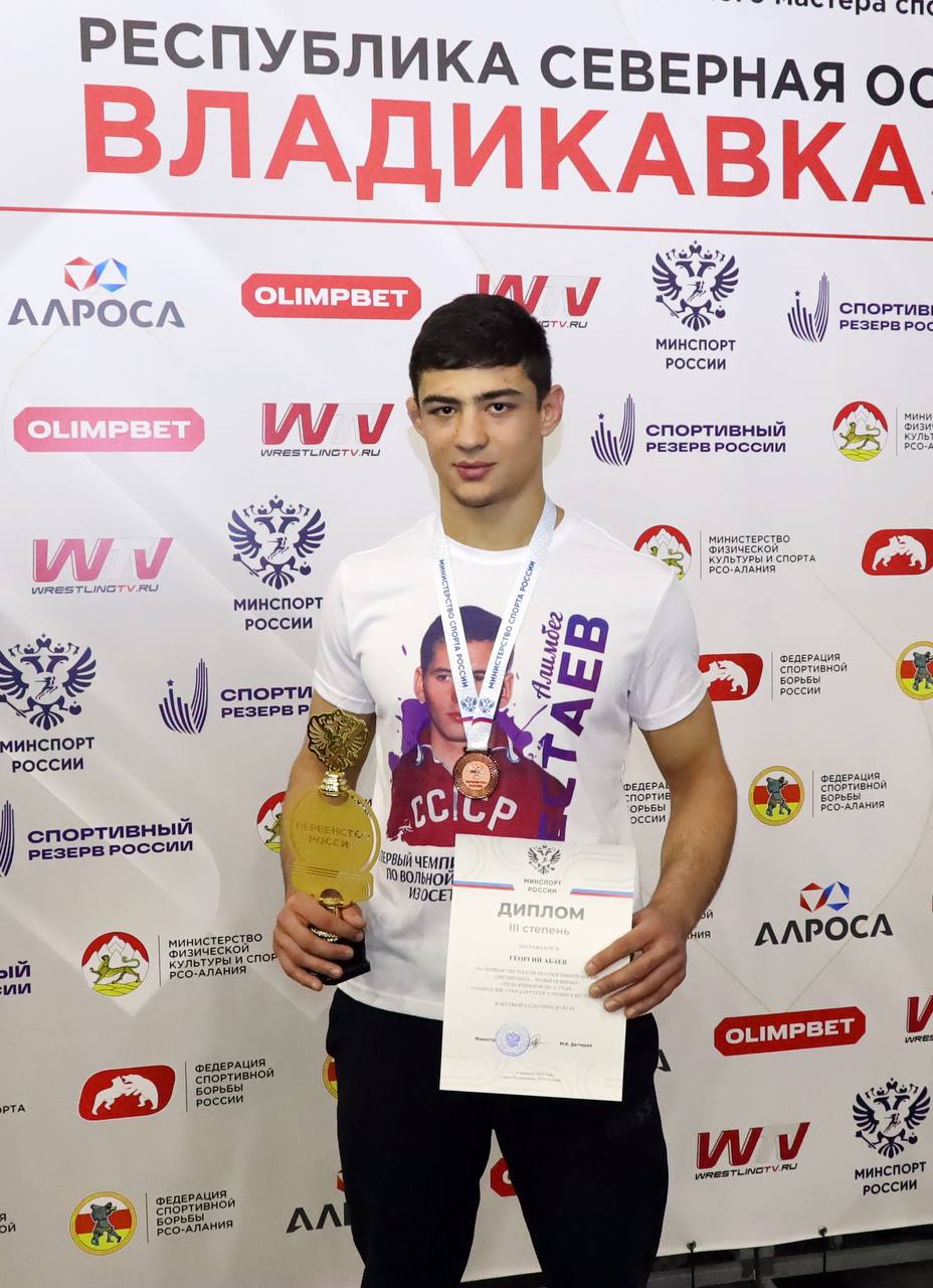 Георгий Абаев - бронзовый призер первенства России по вольной борьбе U-21