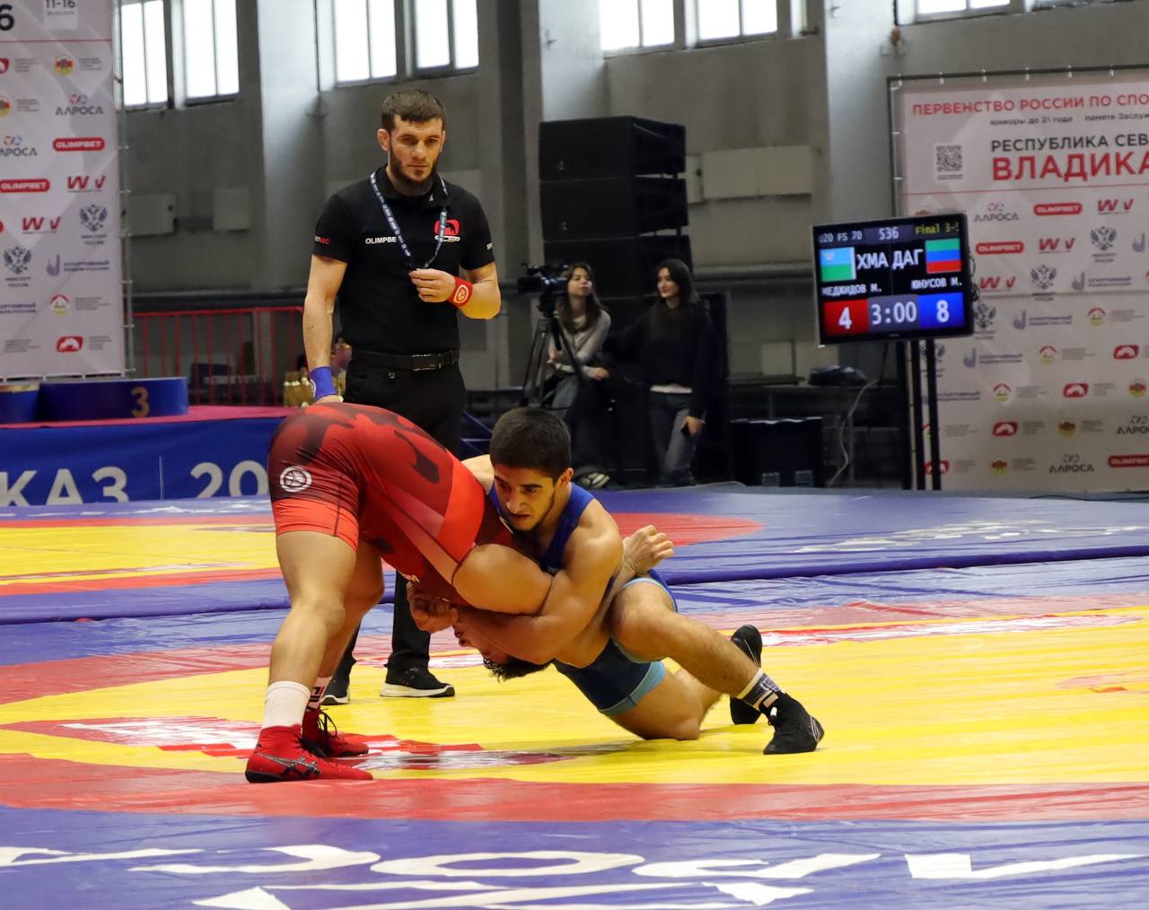 ФОТО! Финал весовой категории до 70 кг: Маирбек Меров (Кабардино-Балкария) - Рамазан Абдулкадыров (Дагестан) ФОТО! Финал весовой категории до 70 кг: Маирбек Меров (Кабардино-Балкария) - Рамазан Абдулкадыров (Дагестан)