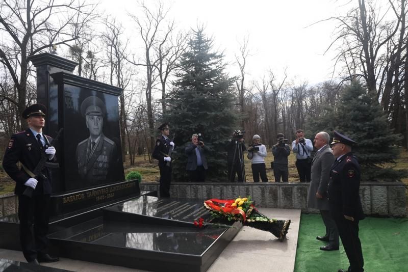 �� ���� ����� �� ������������ ������� �������� �������-������ ������� � �������� �������� ������������ ��������