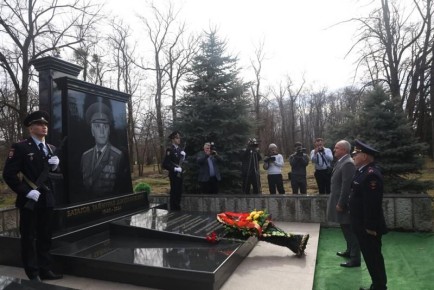 �� ���� ����� �� ������������ ������� �������� �������-������ ������� � �������� �������� ������������ ��������