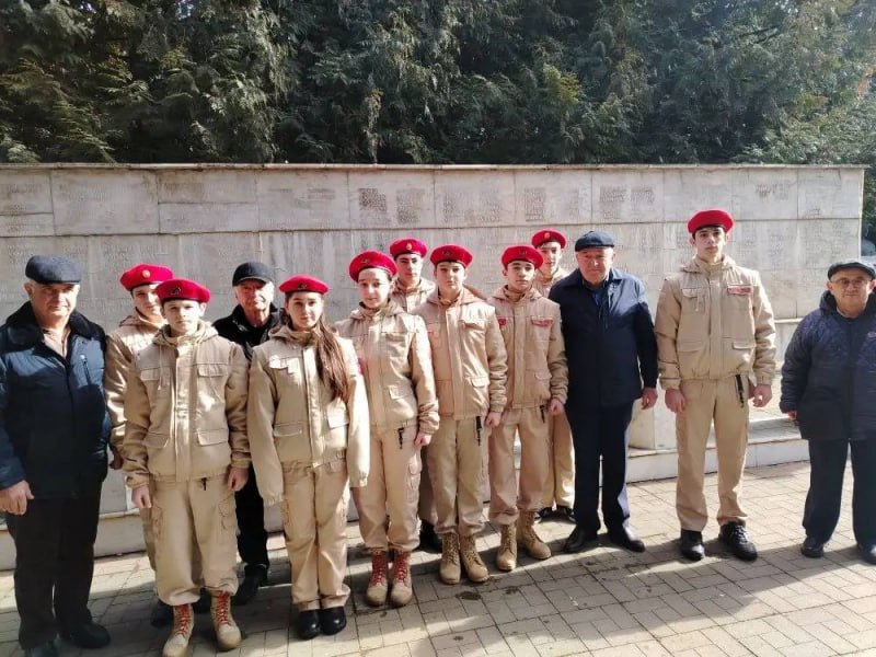 В Северной Осетии сотрудники полиции рассказали школьникам с. Кадгарон, как уберечься от мошенников В Северной Осетии сотрудники полиции рассказали школьникам с. Кадгарон, как уберечься от мошенников