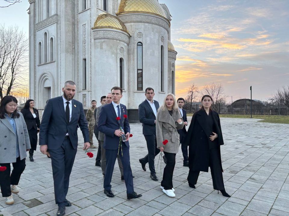 ����� ������������ ���������� �������