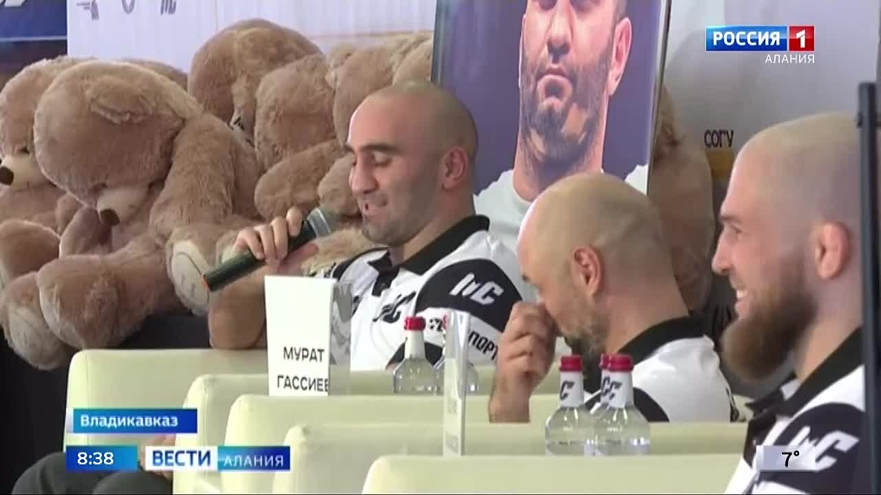 Владикавказские студенты пообщались с именитыми спортсменами