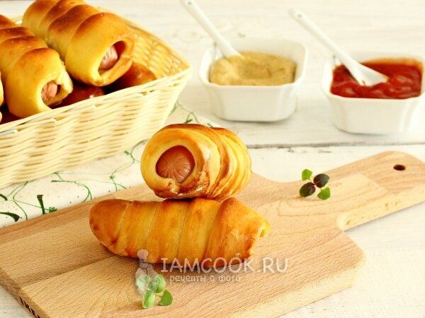 Как оригинально завернуть сосиски в тесто: идеи на любой вкус
