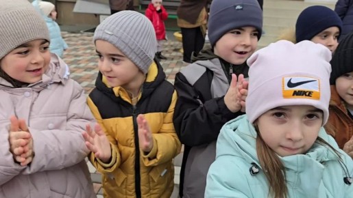 Агитационный автобус Госавтоинспекции Северной Осетии побывал в гостях у дошколят